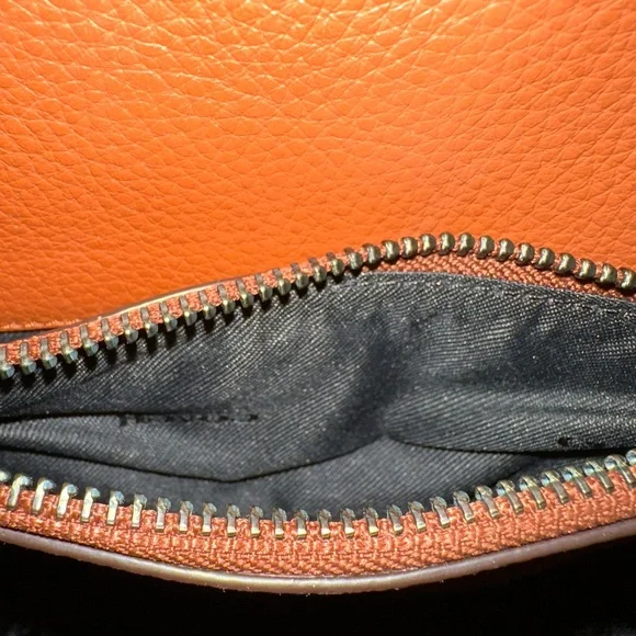 Like New Coach Metropolitan Sling Leather Bag - Picture 9 of 13